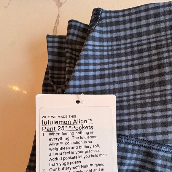 lululemon athletica Pants - Lululemon Align High Rise 25” NWT Size 6 GloGrid Washed Denim